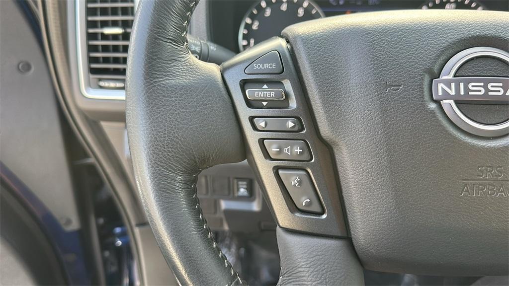 used 2023 Nissan Frontier car, priced at $25,999