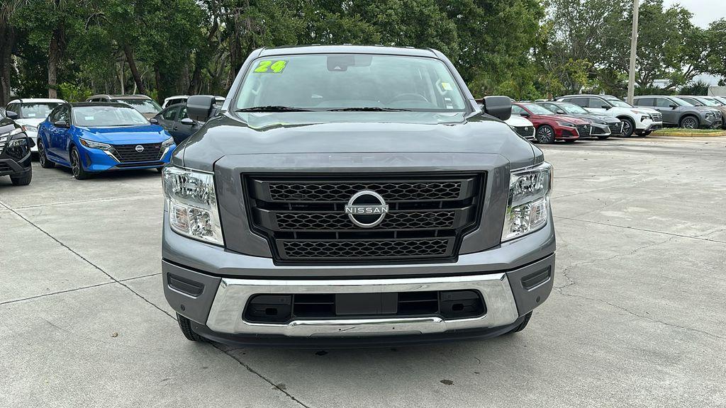 used 2024 Nissan Titan car, priced at $35,651