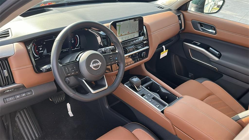 new 2025 Nissan Pathfinder car, priced at $49,596