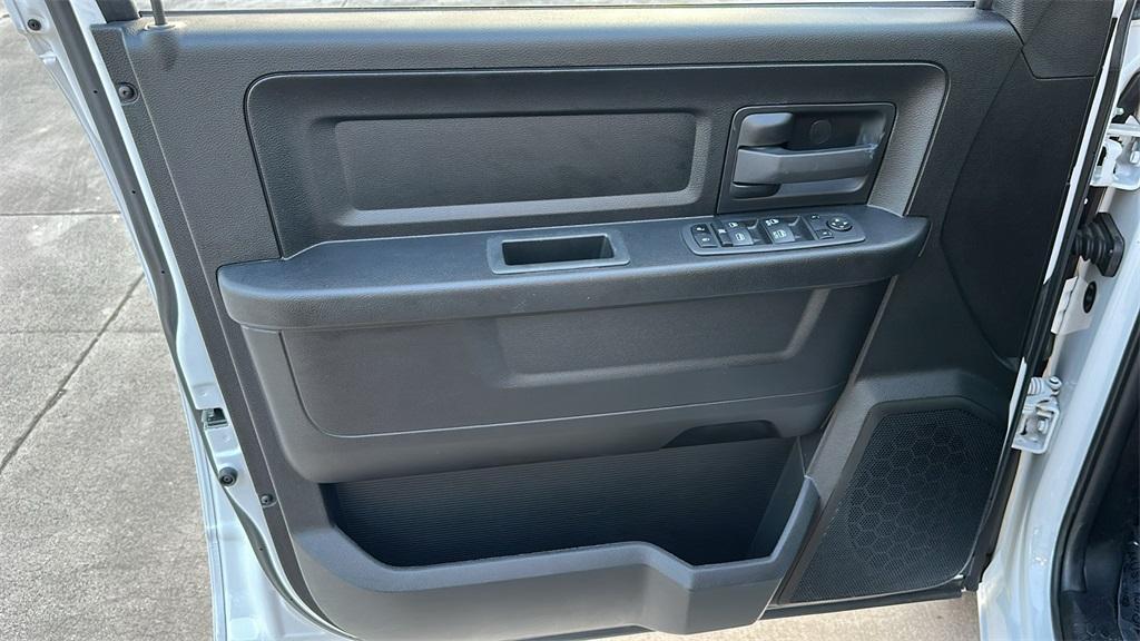 used 2022 Ram 1500 Classic car, priced at $23,869