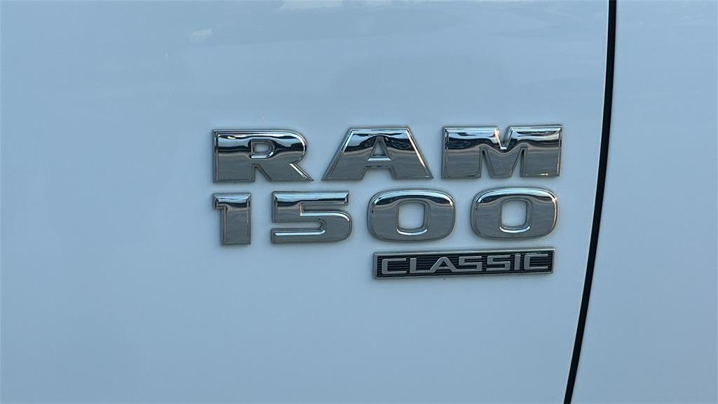 used 2022 Ram 1500 Classic car, priced at $23,869