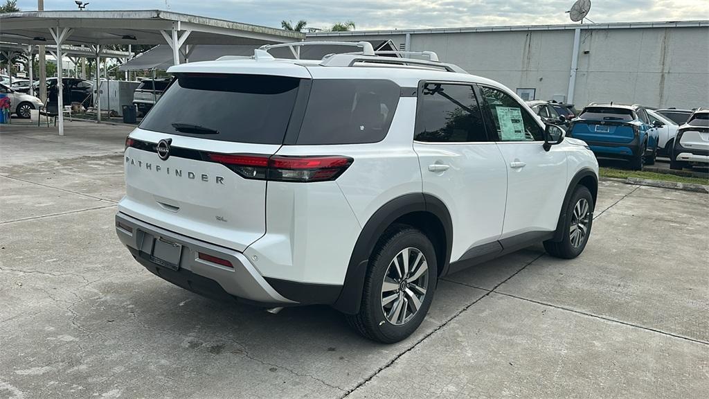 new 2025 Nissan Pathfinder car, priced at $36,327
