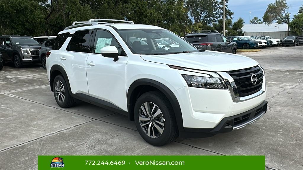 new 2025 Nissan Pathfinder car, priced at $42,527