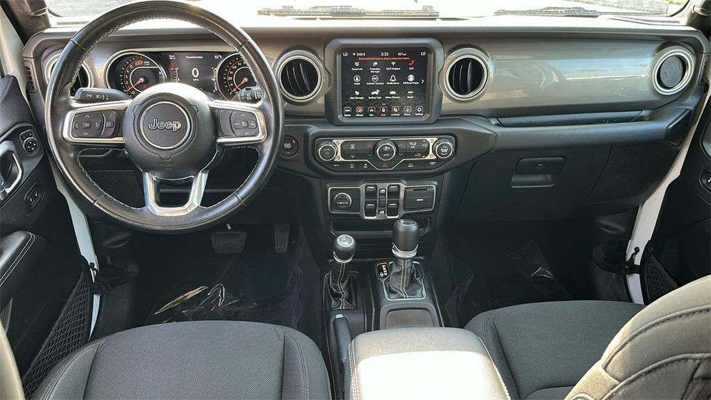 used 2022 Jeep Wrangler Unlimited car, priced at $28,300