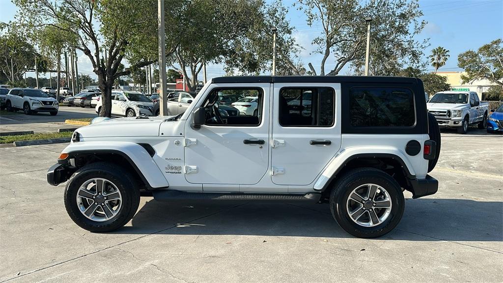 used 2022 Jeep Wrangler Unlimited car, priced at $28,300