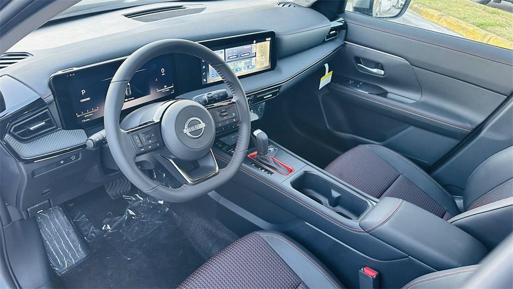 new 2025 Nissan Kicks car, priced at $29,294