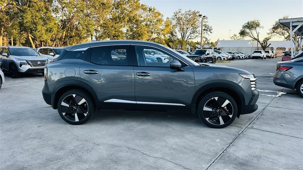 new 2025 Nissan Kicks car, priced at $29,294