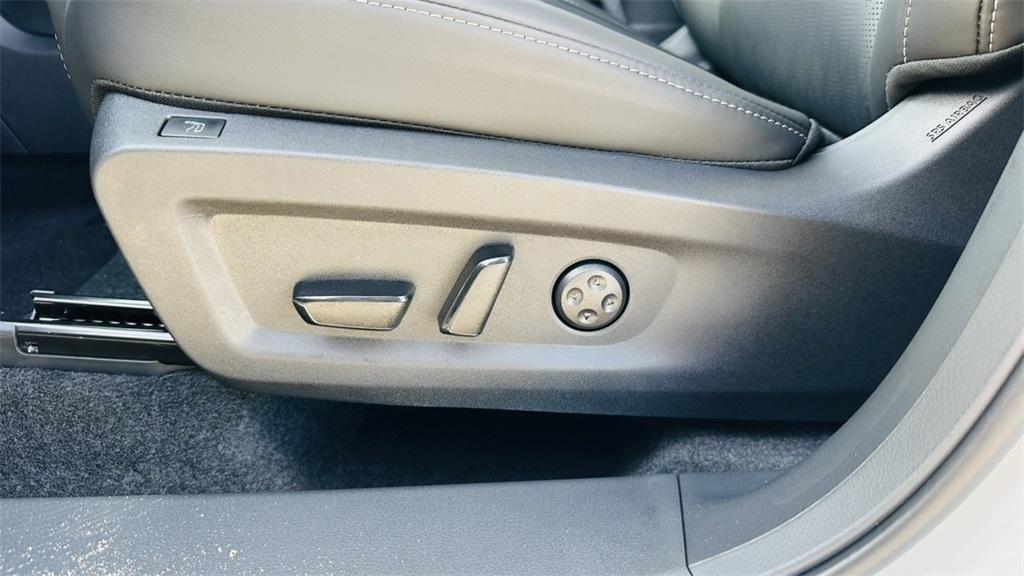 new 2025 Nissan Murano car, priced at $50,337