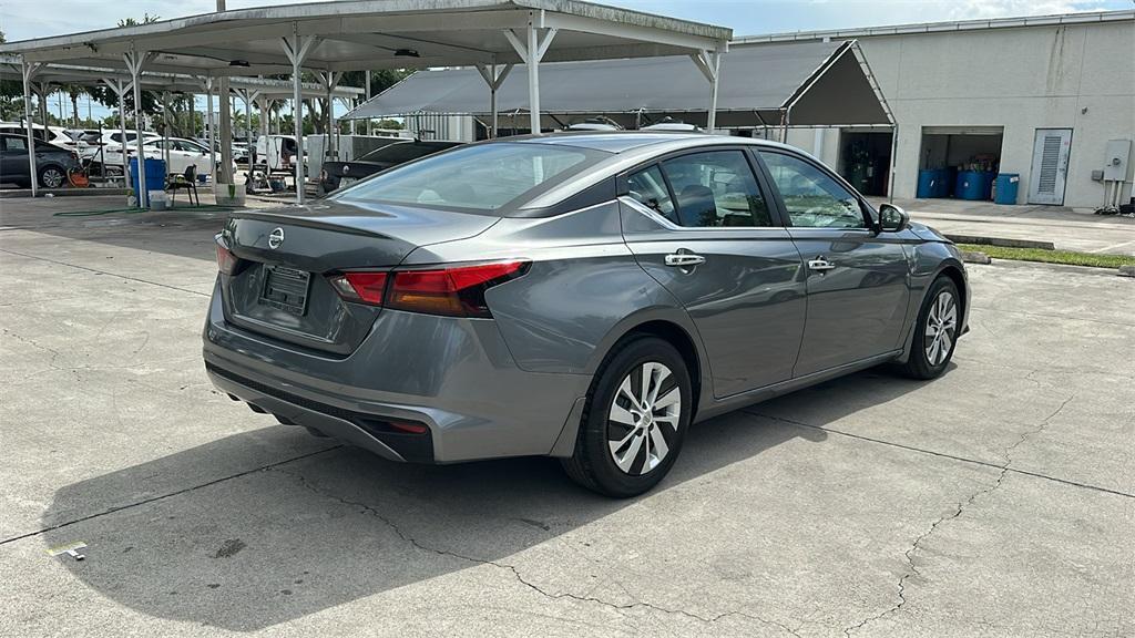 used 2022 Nissan Altima car, priced at $18,995