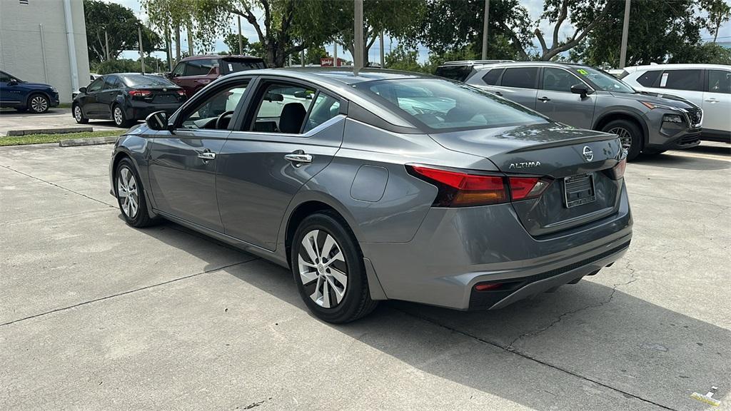 used 2022 Nissan Altima car, priced at $18,995