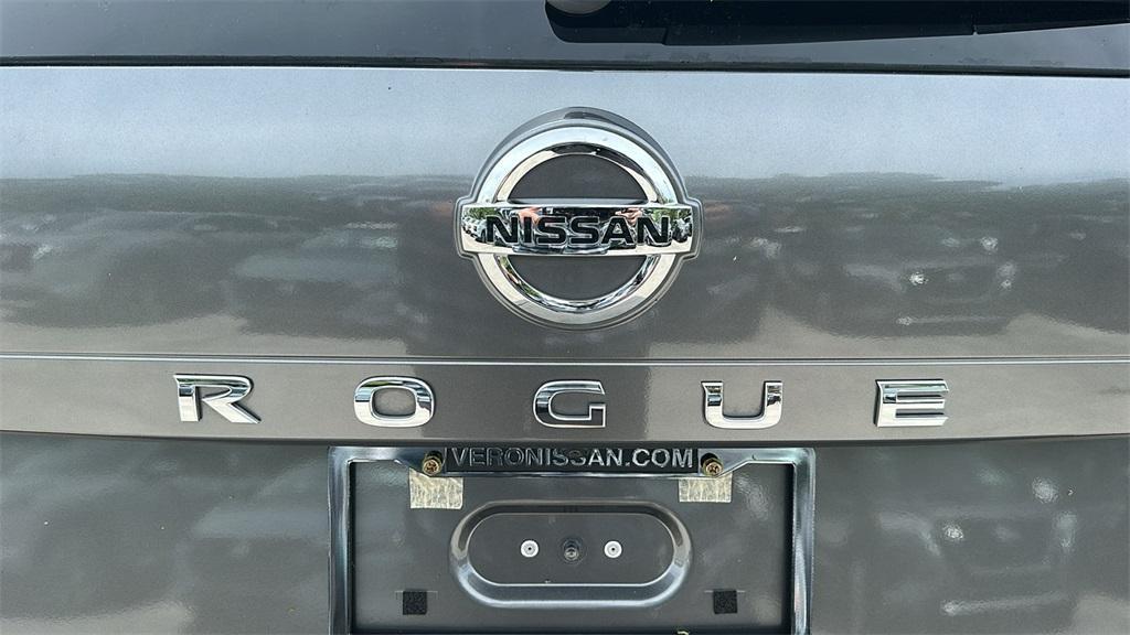 used 2021 Nissan Rogue car, priced at $18,500