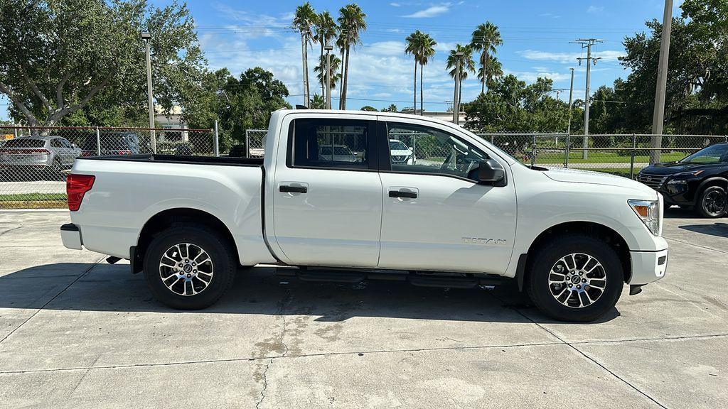 new 2024 Nissan Titan car, priced at $46,547