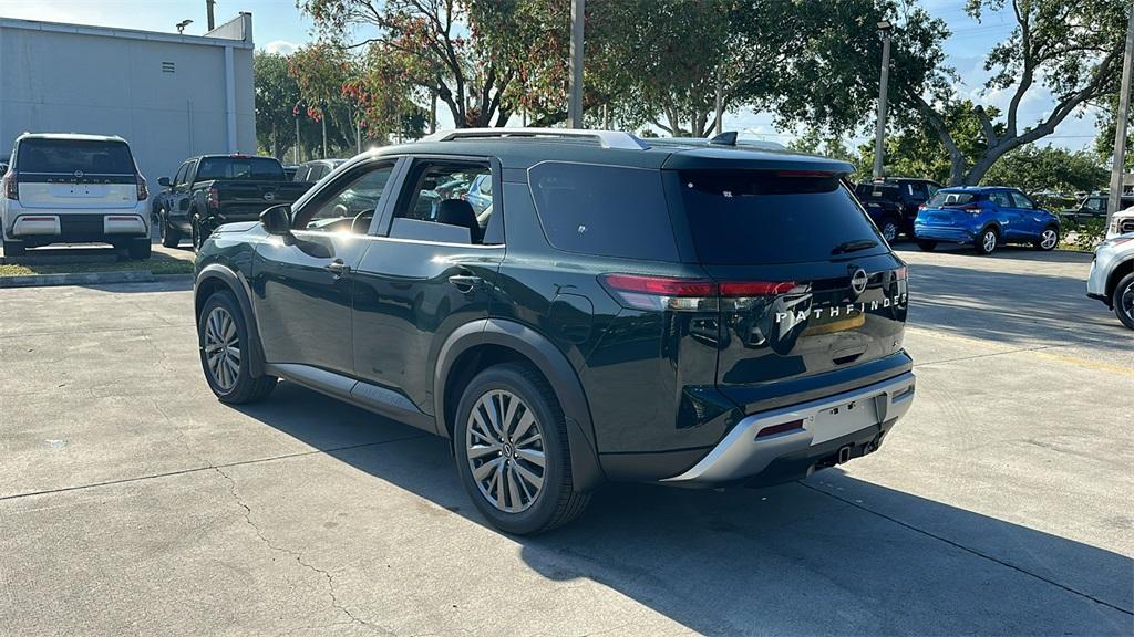 new 2025 Nissan Pathfinder car, priced at $44,948