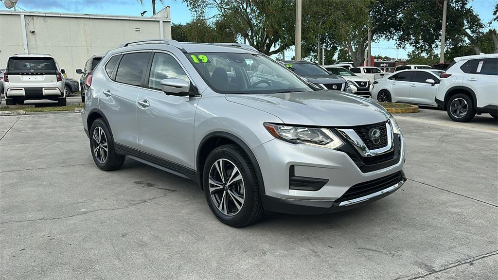 used 2019 Nissan Rogue car, priced at $17,518