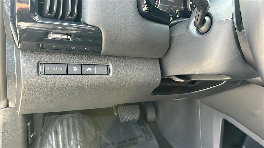 used 2024 Nissan Pathfinder car, priced at $32,995