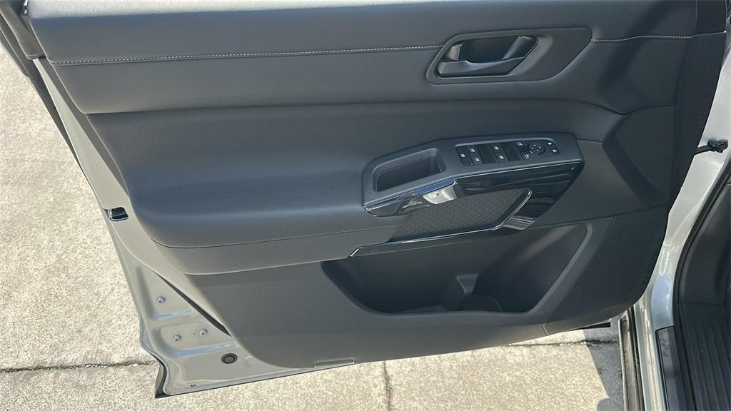 used 2024 Nissan Pathfinder car, priced at $32,995