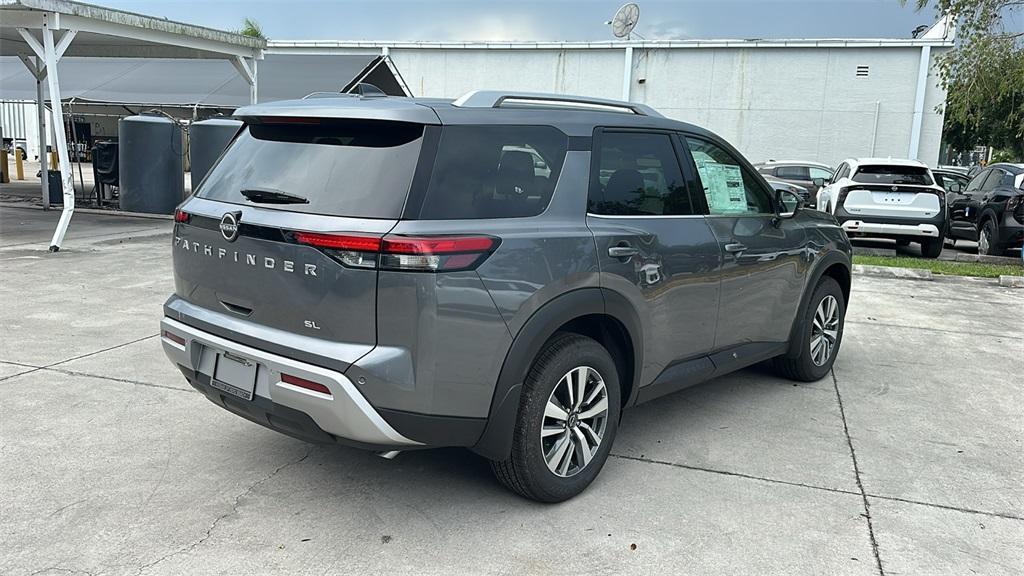 new 2025 Nissan Pathfinder car, priced at $42,682