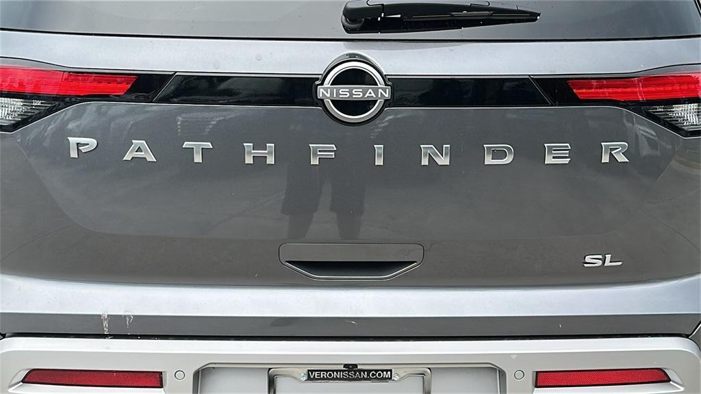 new 2025 Nissan Pathfinder car, priced at $42,682