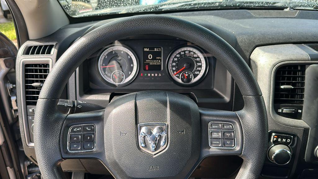 used 2022 Ram 1500 Classic car, priced at $22,900