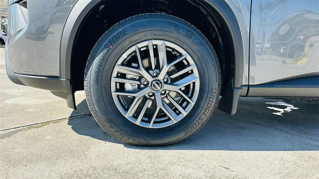 new 2025 Nissan Rogue car, priced at $29,588