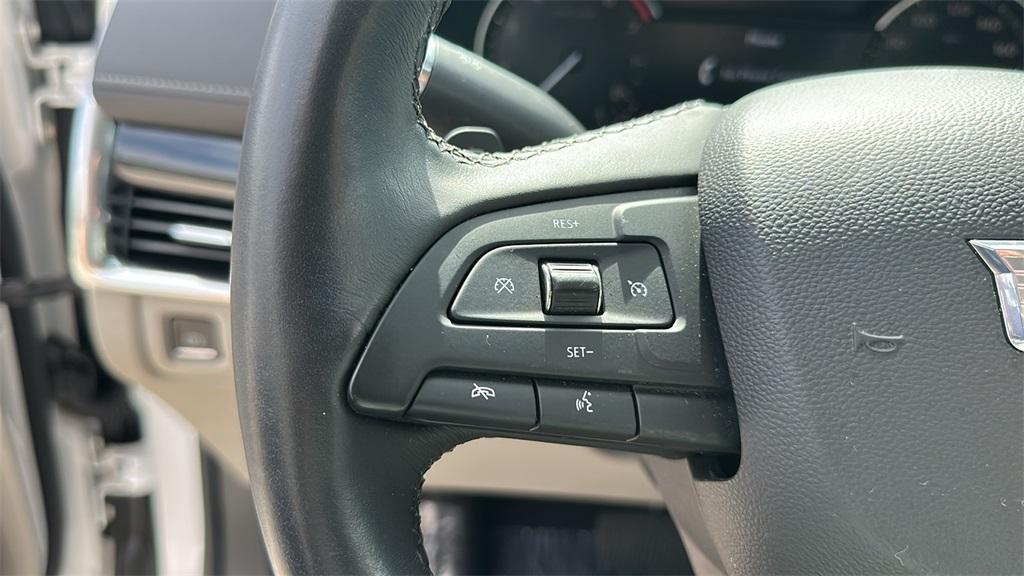 used 2019 Cadillac XT4 car, priced at $18,299