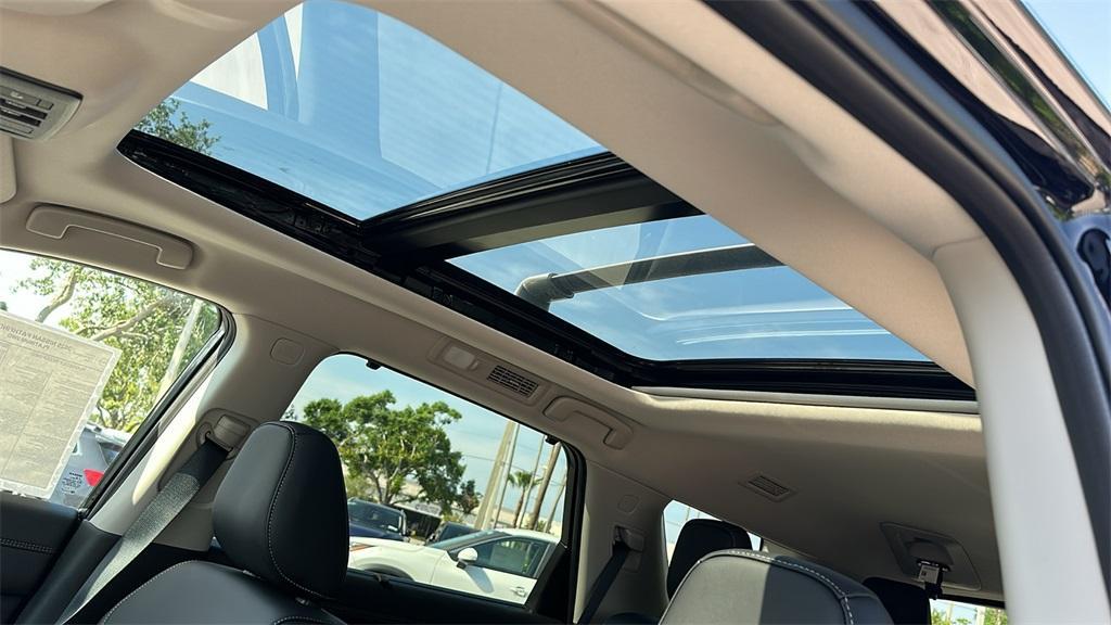 new 2025 Nissan Pathfinder car, priced at $49,109