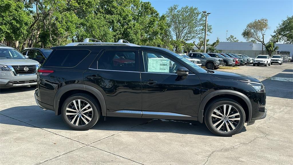new 2025 Nissan Pathfinder car, priced at $49,109