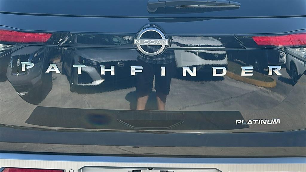 new 2025 Nissan Pathfinder car, priced at $49,109