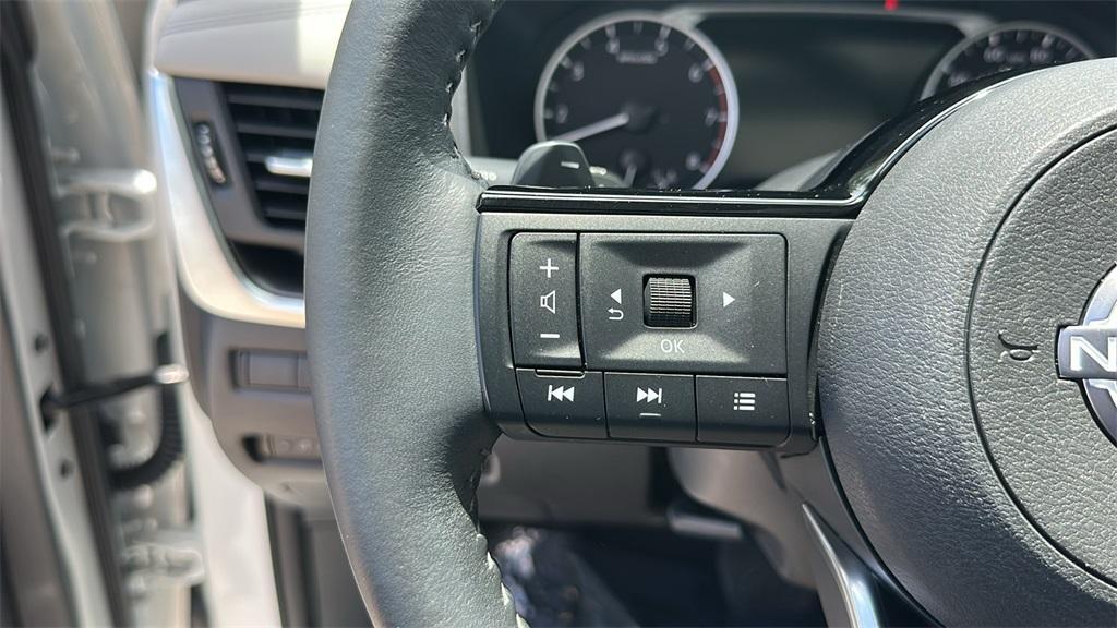 used 2023 Nissan Rogue car, priced at $23,488