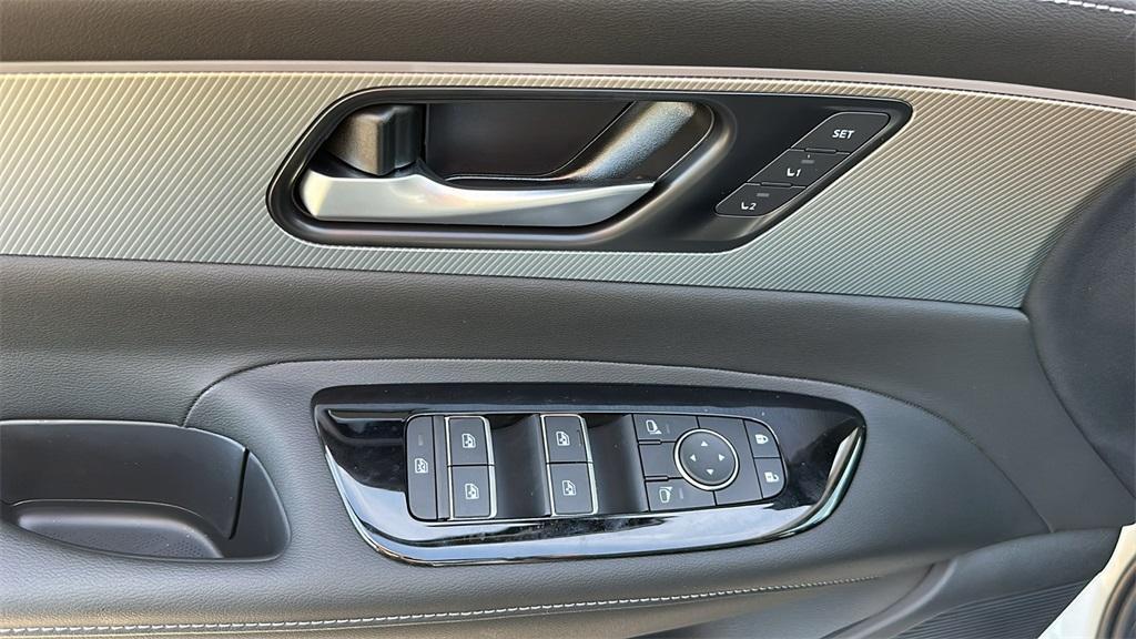 new 2025 Nissan Murano car, priced at $49,012