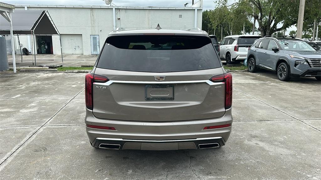 used 2023 Cadillac XT6 car, priced at $30,995