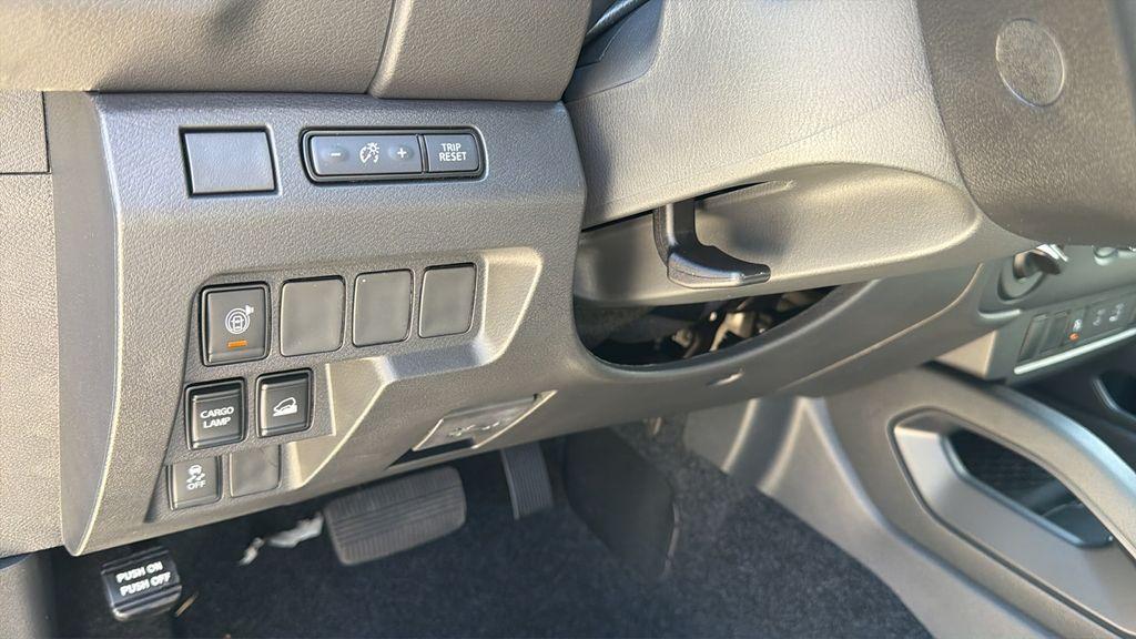 new 2026 Nissan Frontier car, priced at $34,284