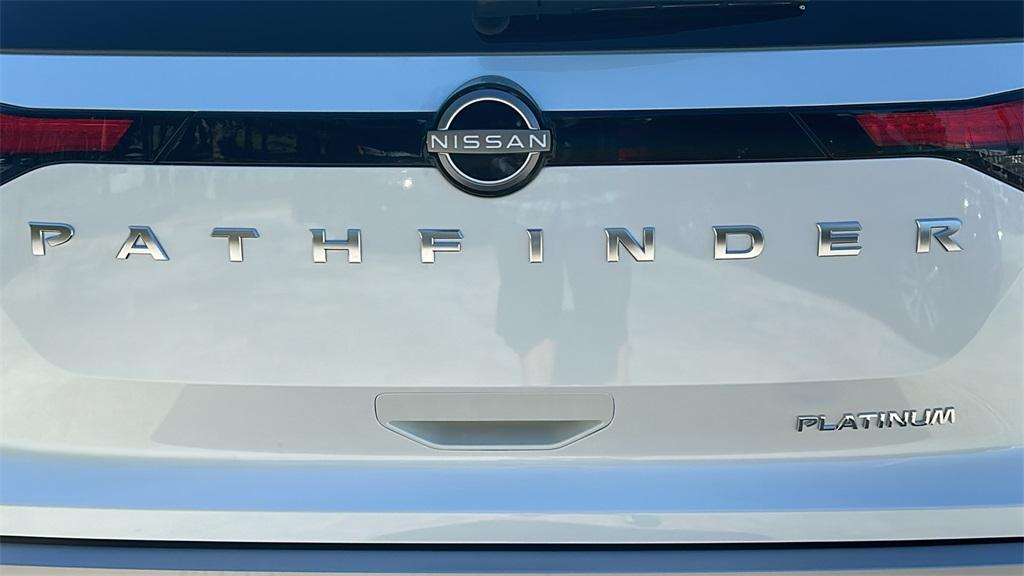 new 2025 Nissan Pathfinder car, priced at $49,410