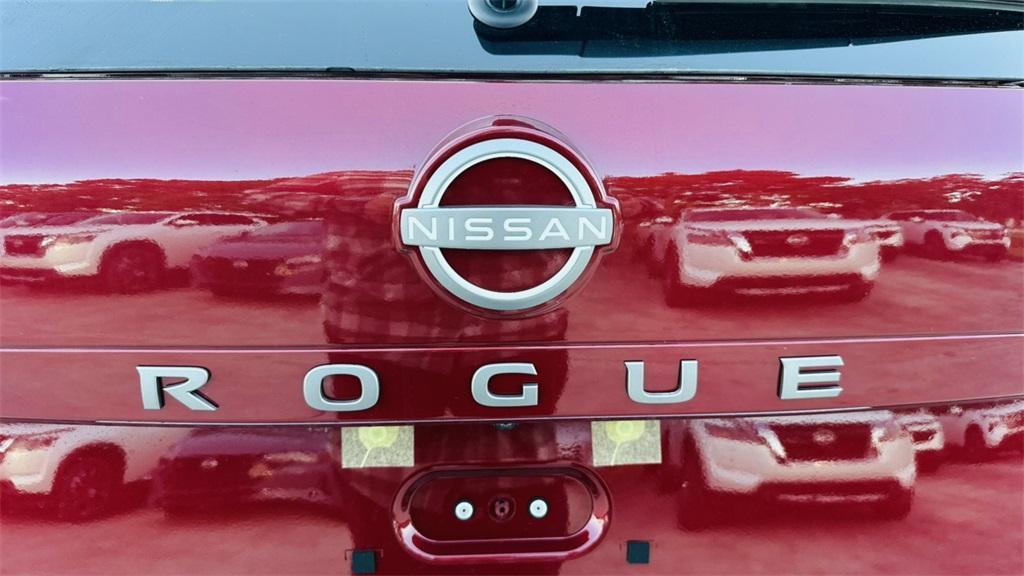 new 2025 Nissan Rogue car, priced at $32,927