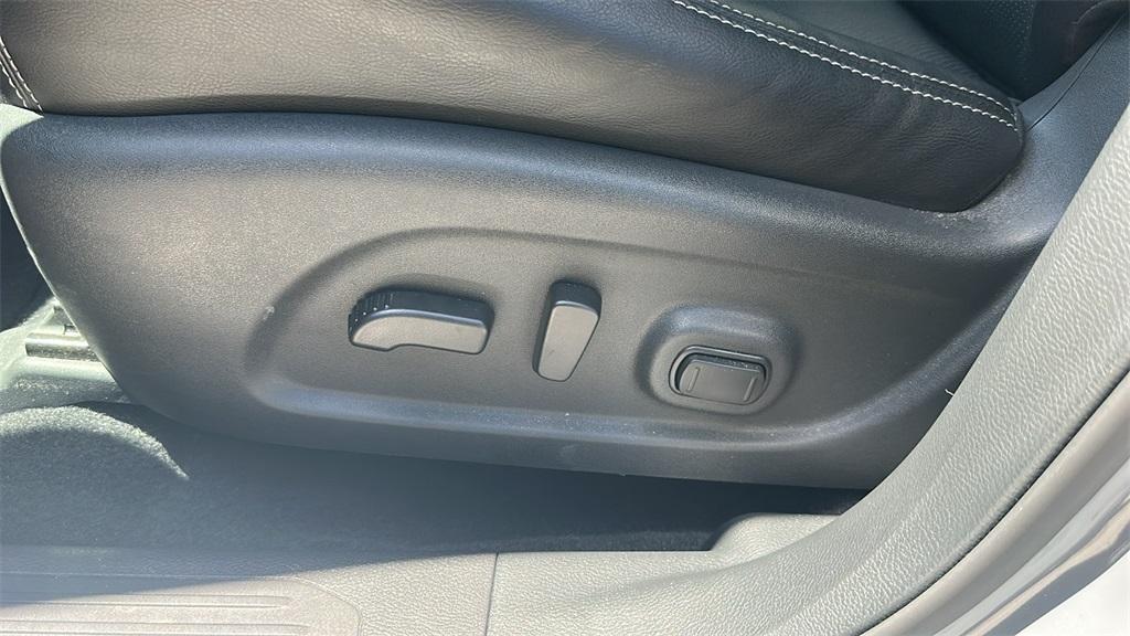 used 2024 Nissan Murano car, priced at $29,895