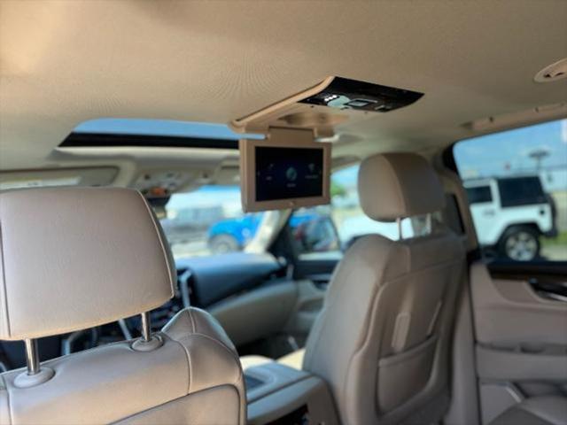 used 2020 Cadillac Escalade ESV car, priced at $46,999