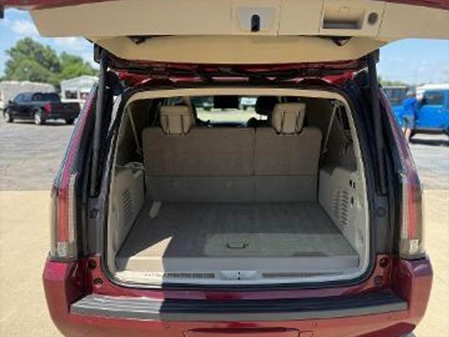 used 2020 Cadillac Escalade ESV car, priced at $46,999