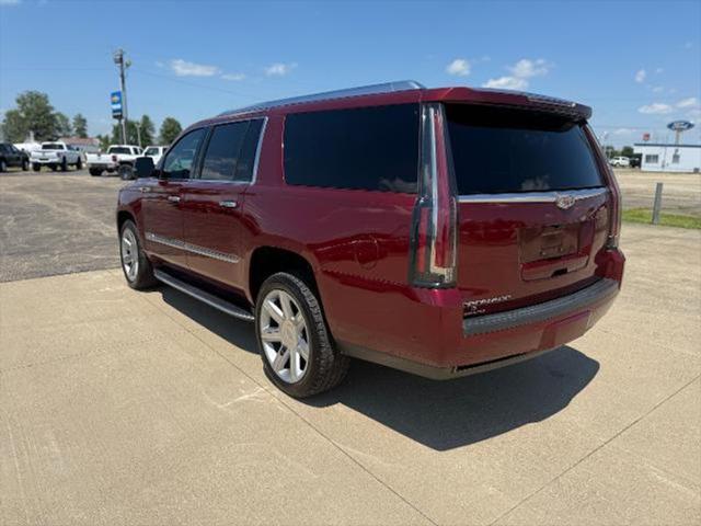 used 2020 Cadillac Escalade ESV car, priced at $46,999