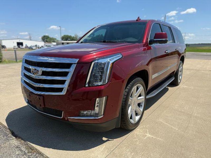 used 2020 Cadillac Escalade ESV car, priced at $43,998