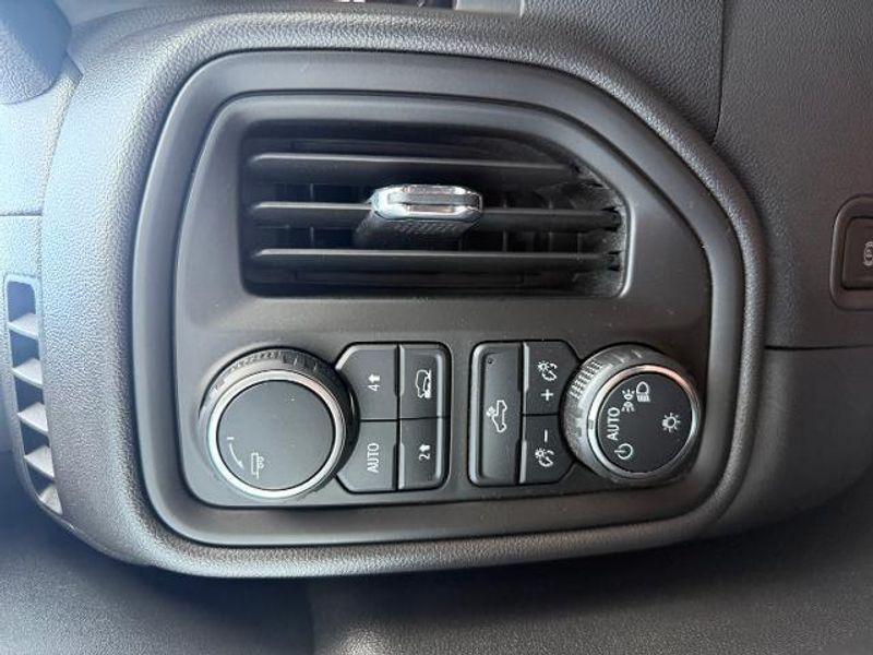 used 2022 Chevrolet Silverado 1500 car, priced at $40,989