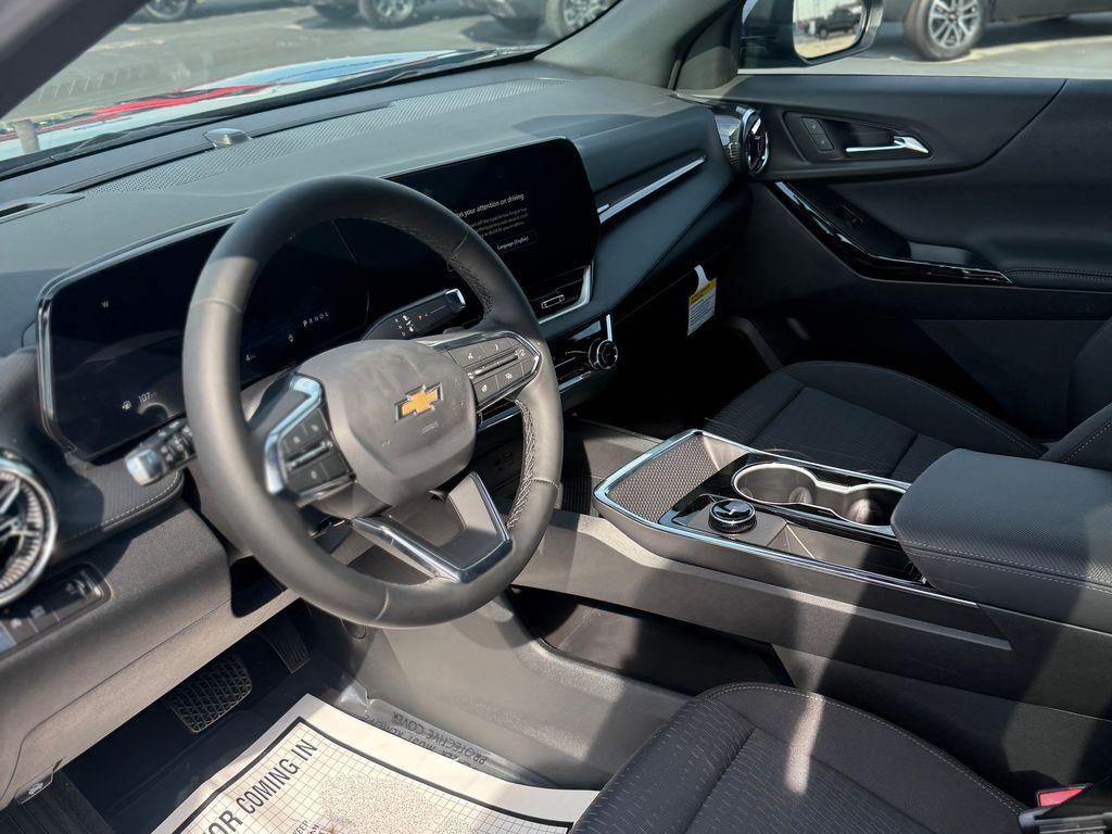 new 2026 Chevrolet Equinox car, priced at $32,140