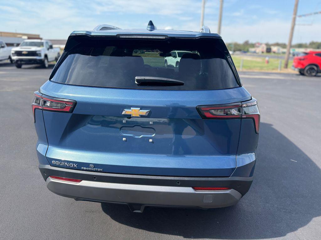 new 2026 Chevrolet Equinox car, priced at $32,140
