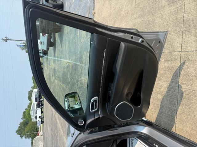 used 2018 Jeep Grand Cherokee car, priced at $23,979