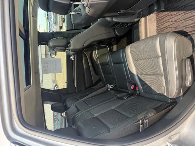 used 2018 Jeep Grand Cherokee car, priced at $23,979