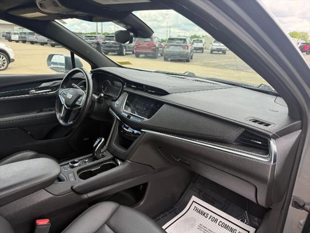 used 2022 Cadillac XT5 car, priced at $37,095