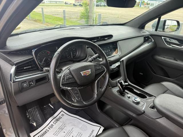 used 2022 Cadillac XT5 car, priced at $37,095