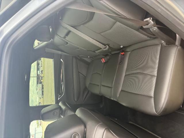 used 2022 Cadillac XT5 car, priced at $37,095