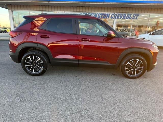 new 2025 Chevrolet TrailBlazer car, priced at $26,240