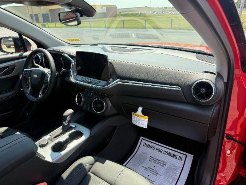 new 2025 Chevrolet Blazer car, priced at $41,965