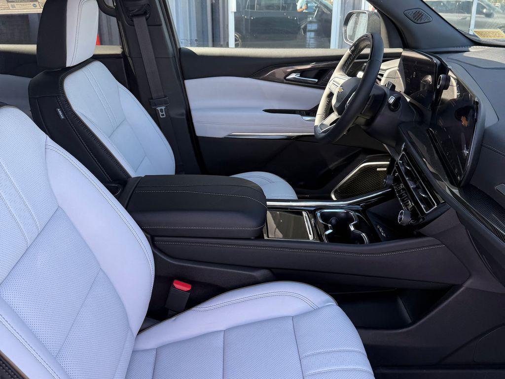new 2026 Chevrolet Traverse car, priced at $57,715